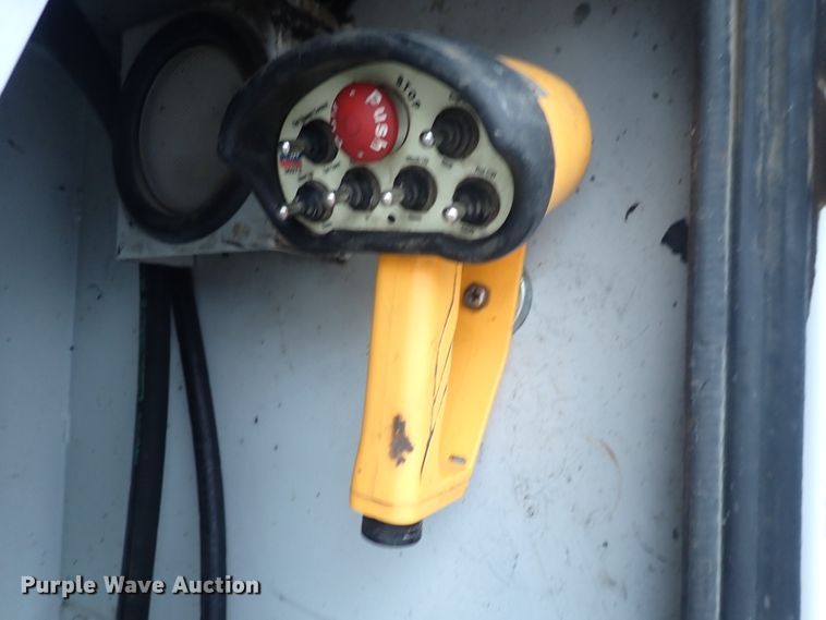 image for item DI1836 2006 Ford F550  utility / service truck