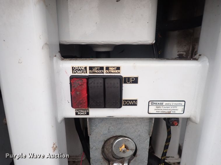 image for item DI1836 2006 Ford F550  utility / service truck