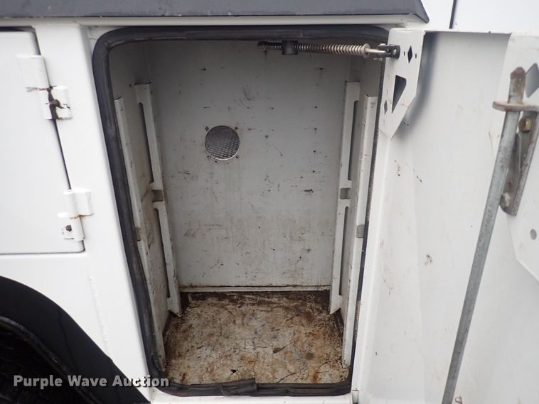 image for item DI1836 2006 Ford F550  utility / service truck