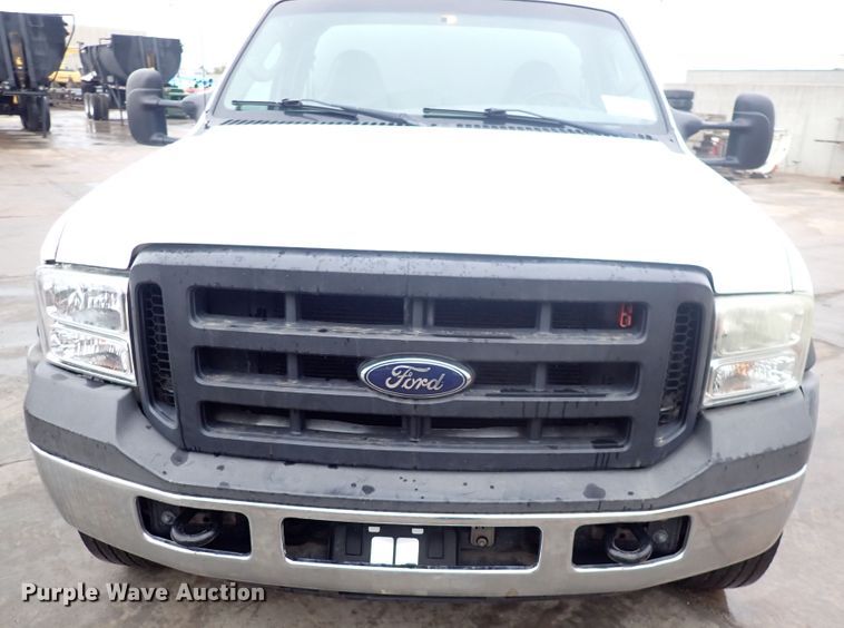 image for item DI1836 2006 Ford F550  utility / service truck