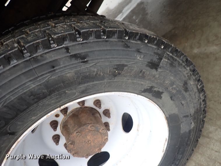 image for item DI1836 2006 Ford F550  utility / service truck