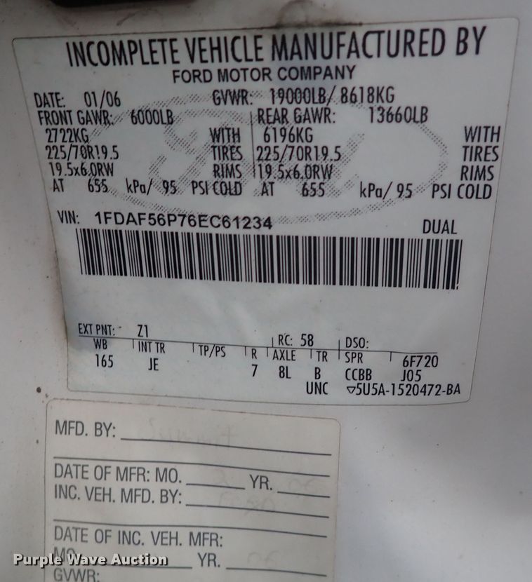 image for item DI1836 2006 Ford F550  utility / service truck