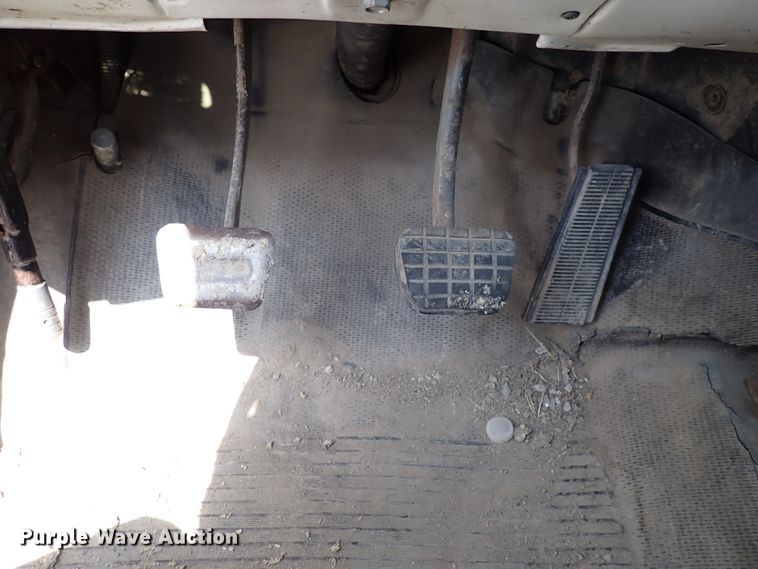 image for item DI1839 1982 Chevrolet C70  dump flatbed truck