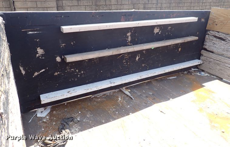 image for item DI1839 1982 Chevrolet C70  dump flatbed truck