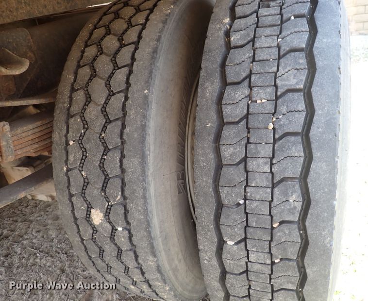 image for item DI1839 1982 Chevrolet C70  dump flatbed truck