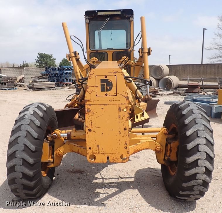 image for item DI1844 1988 Dresser A500E  motor grader