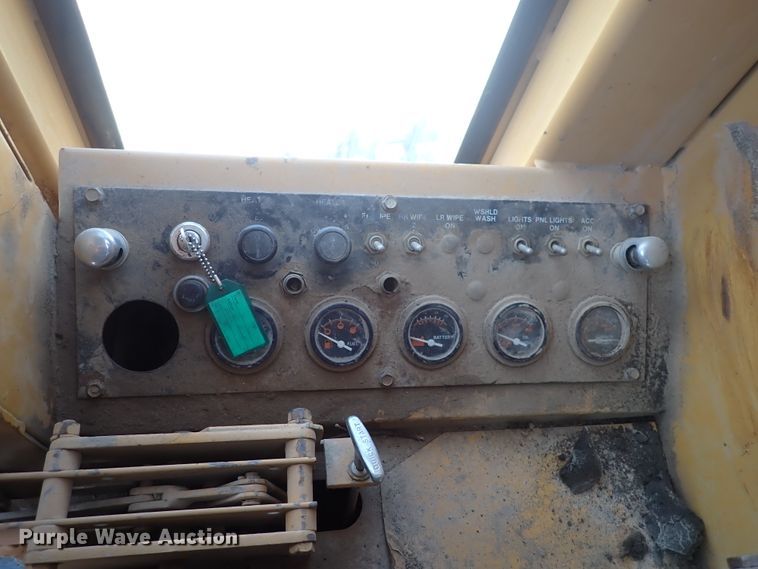 image for item DI1844 1988 Dresser A500E  motor grader