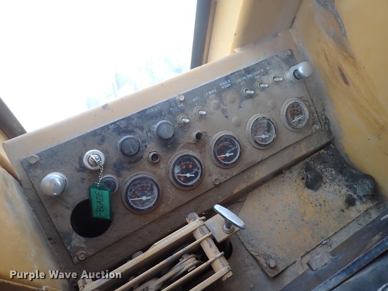 image for item DI1844 1988 Dresser A500E  motor grader