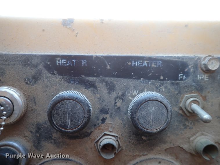 image for item DI1844 1988 Dresser A500E  motor grader