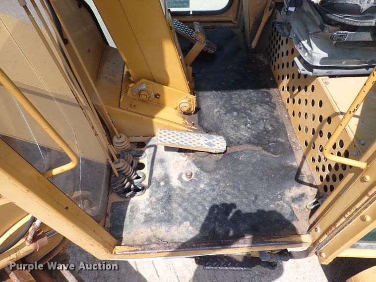 image for item DI1844 1988 Dresser A500E  motor grader