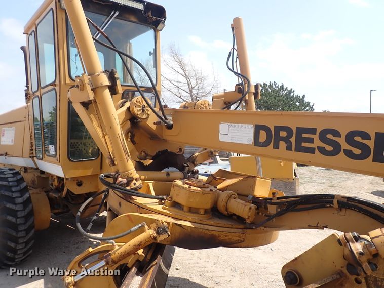image for item DI1844 1988 Dresser A500E  motor grader