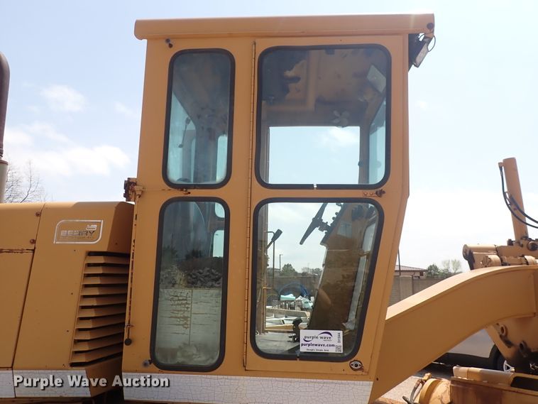 image for item DI1844 1988 Dresser A500E  motor grader