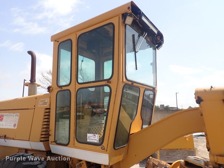 image for item DI1844 1988 Dresser A500E  motor grader