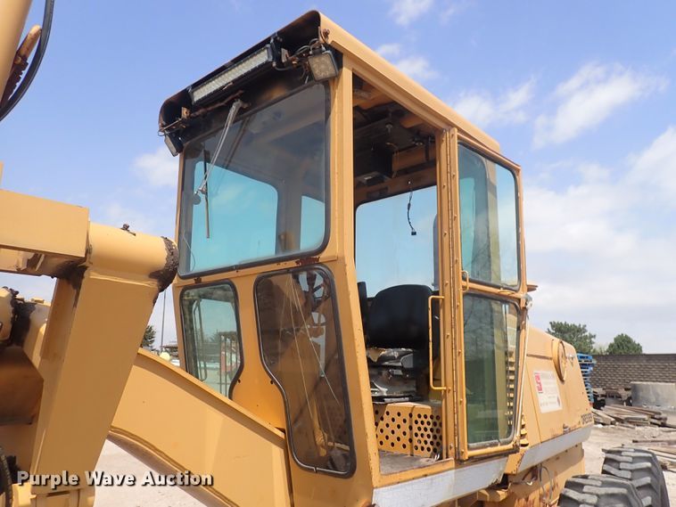 image for item DI1844 1988 Dresser A500E  motor grader