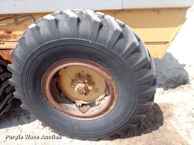 image for item DI1844 1988 Dresser A500E  motor grader