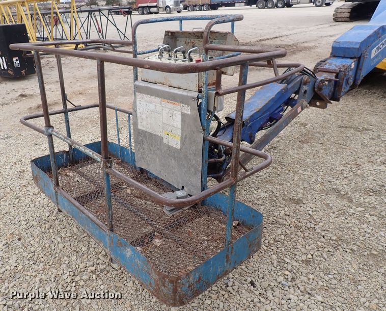 image for item DI1855 Aichi SR12BJ/ISR40BJ  boom lift