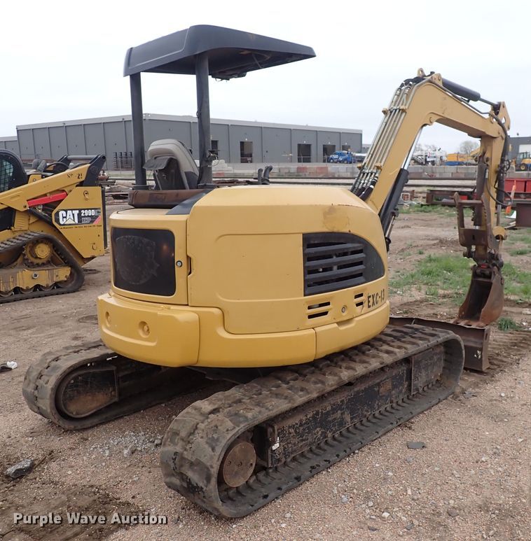 image for item DI1863 2007 Caterpillar 304C CR  mini excavator