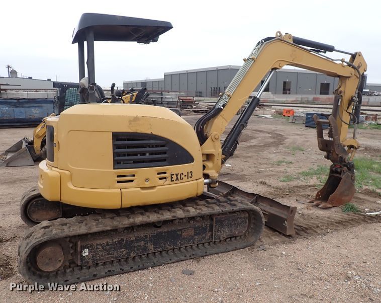 image for item DI1863 2007 Caterpillar 304C CR  mini excavator