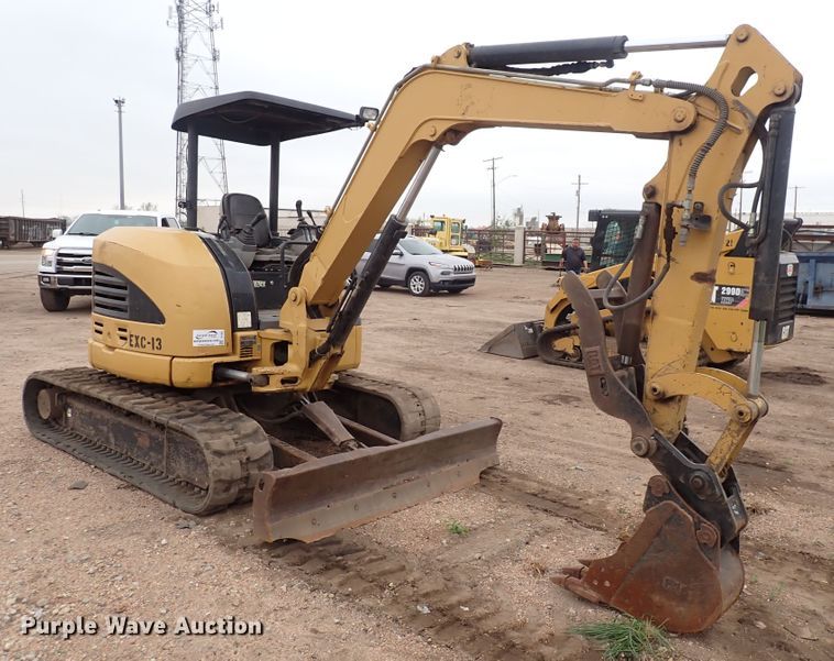 image for item DI1863 2007 Caterpillar 304C CR  mini excavator