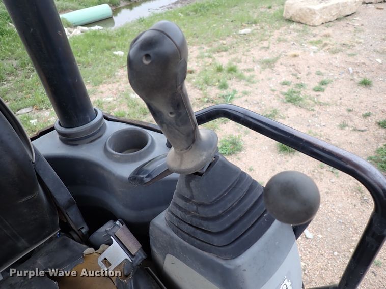 image for item DI1863 2007 Caterpillar 304C CR  mini excavator