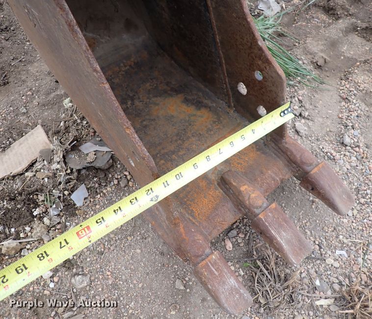 image for item DI1863 2007 Caterpillar 304C CR  mini excavator