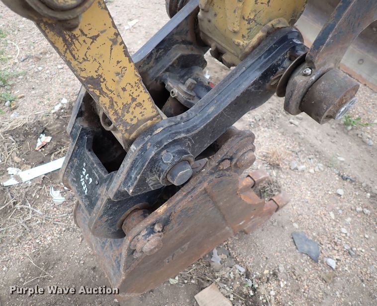 image for item DI1863 2007 Caterpillar 304C CR  mini excavator