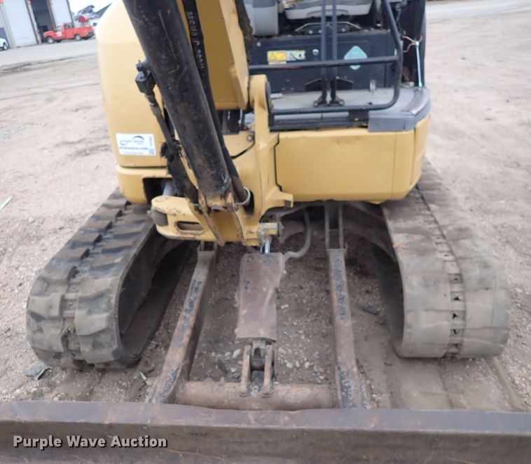 image for item DI1863 2007 Caterpillar 304C CR  mini excavator