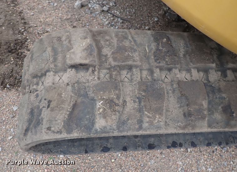 image for item DI1863 2007 Caterpillar 304C CR  mini excavator