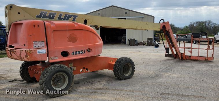image for item DI2263 2004 JLG 460SJ  boom lift