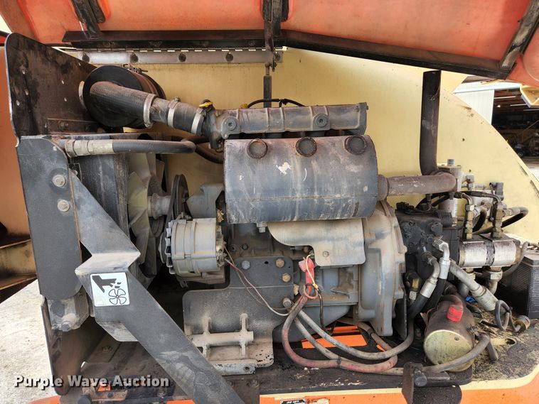 image for item DI2263 2004 JLG 460SJ  boom lift