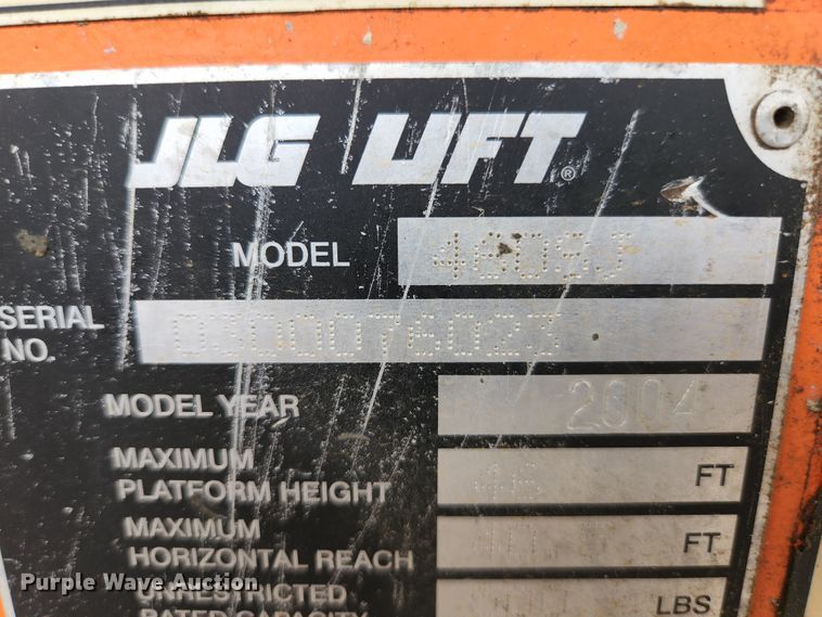 image for item DI2263 2004 JLG 460SJ  boom lift