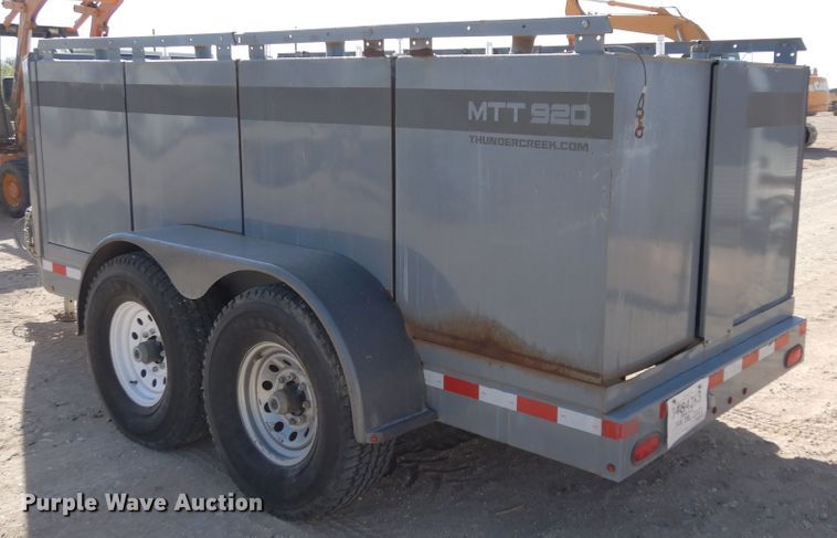 image for item DI8738 2018 Thunder Creek MTT920 fuel trailer