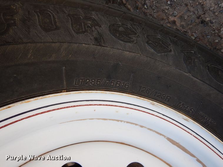 image for item DI8738 2018 Thunder Creek MTT920 fuel trailer