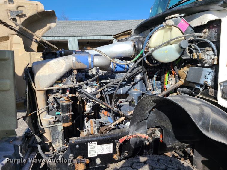 image for item DJ1552 2007 Mack CV713 Granite  dump truck