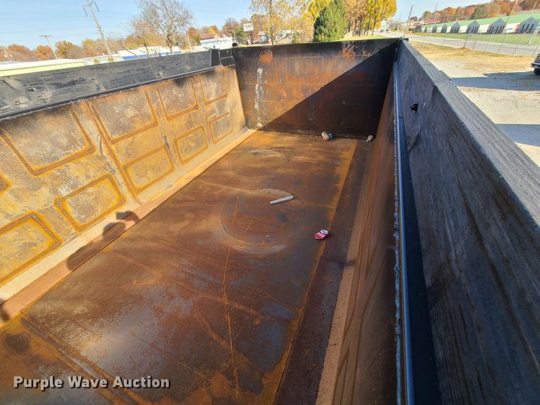 image for item DJ1552 2007 Mack CV713 Granite  dump truck