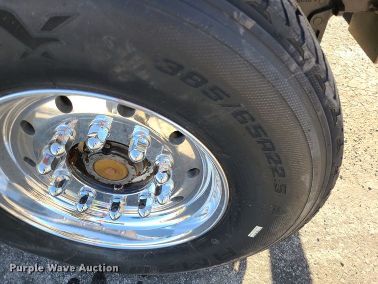 image for item DJ1552 2007 Mack CV713 Granite  dump truck