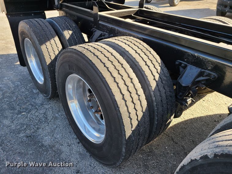 image for item DJ1552 2007 Mack CV713 Granite  dump truck