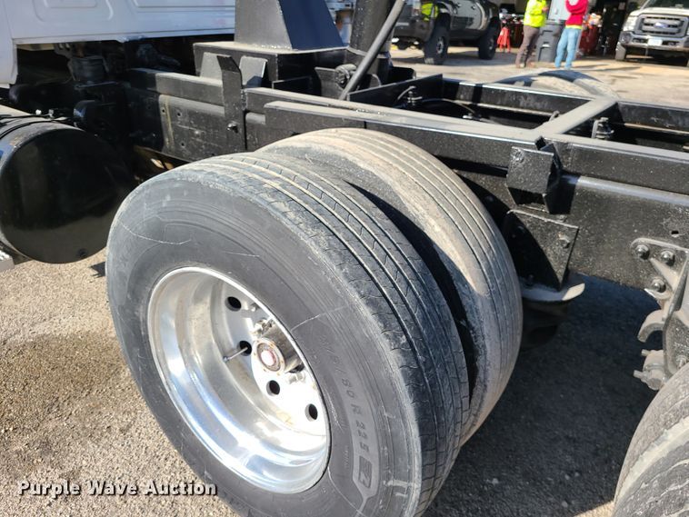 image for item DJ1552 2007 Mack CV713 Granite  dump truck