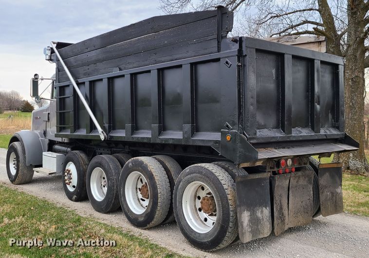 image for item DJ1728 2001 Peterbilt 357  dump truck