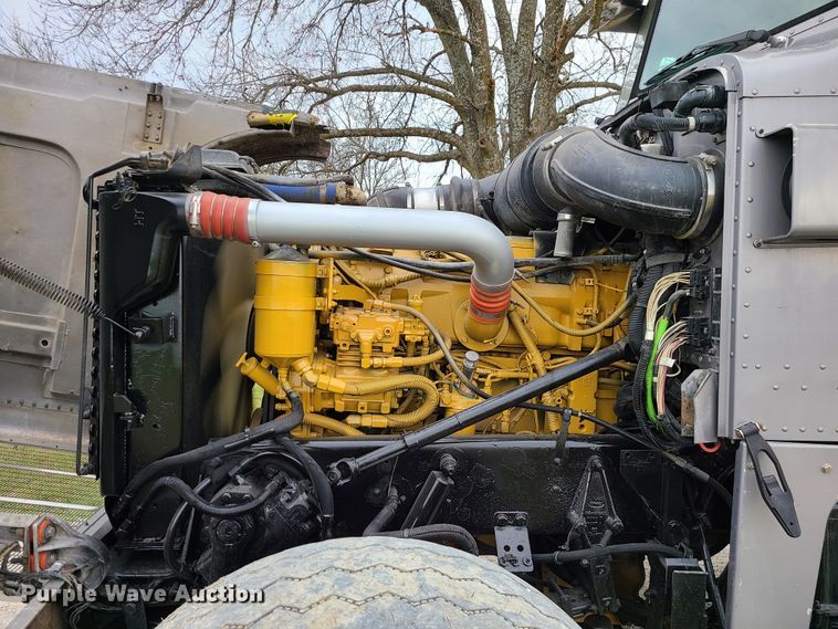 image for item DJ1728 2001 Peterbilt 357  dump truck