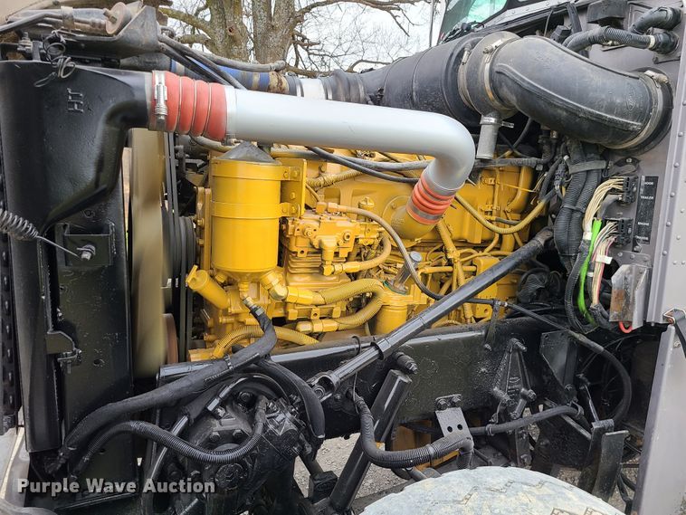 image for item DJ1728 2001 Peterbilt 357  dump truck