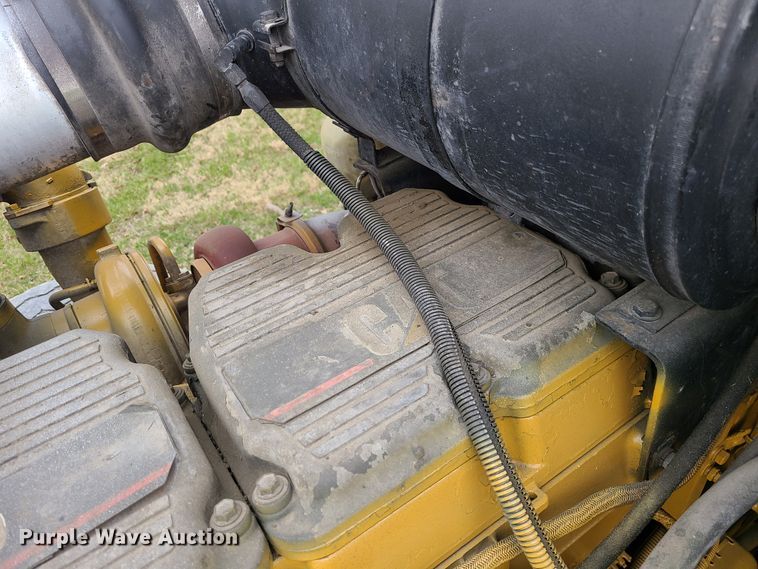 image for item DJ1728 2001 Peterbilt 357  dump truck