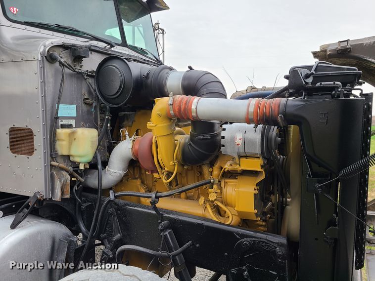 image for item DJ1728 2001 Peterbilt 357  dump truck