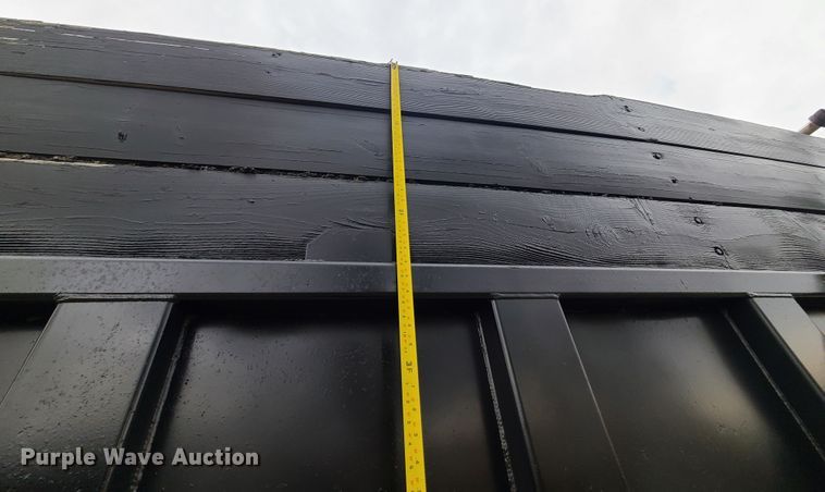 image for item DJ1728 2001 Peterbilt 357  dump truck