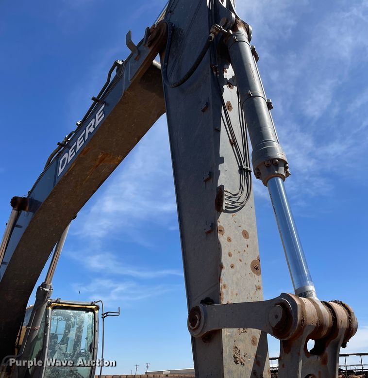 image for item DJ5093 2012 John Deere 450D LC  excavator