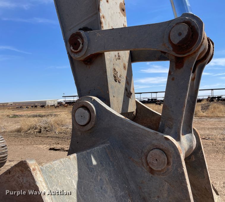 image for item DJ5093 2012 John Deere 450D LC  excavator