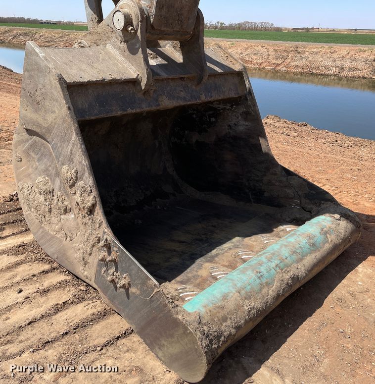 image for item DJ5093 2012 John Deere 450D LC  excavator