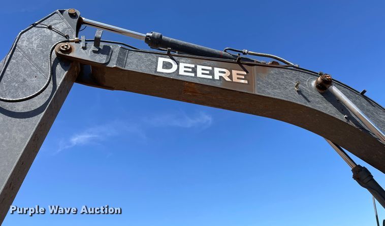 image for item DJ5093 2012 John Deere 450D LC  excavator