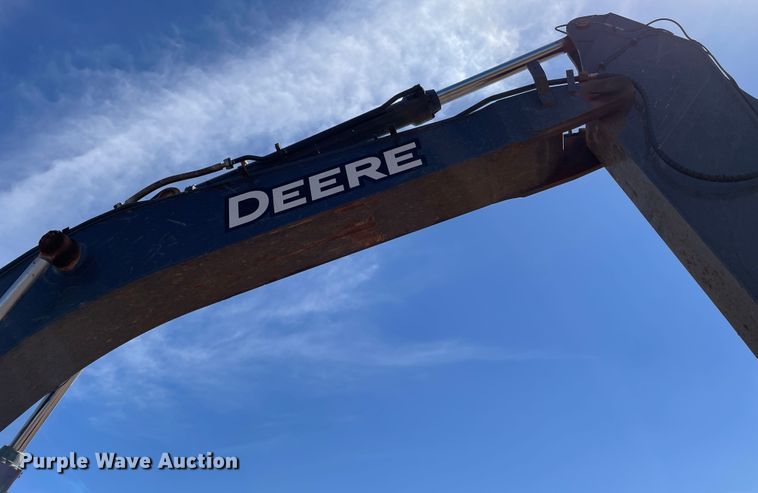 image for item DJ5093 2012 John Deere 450D LC  excavator