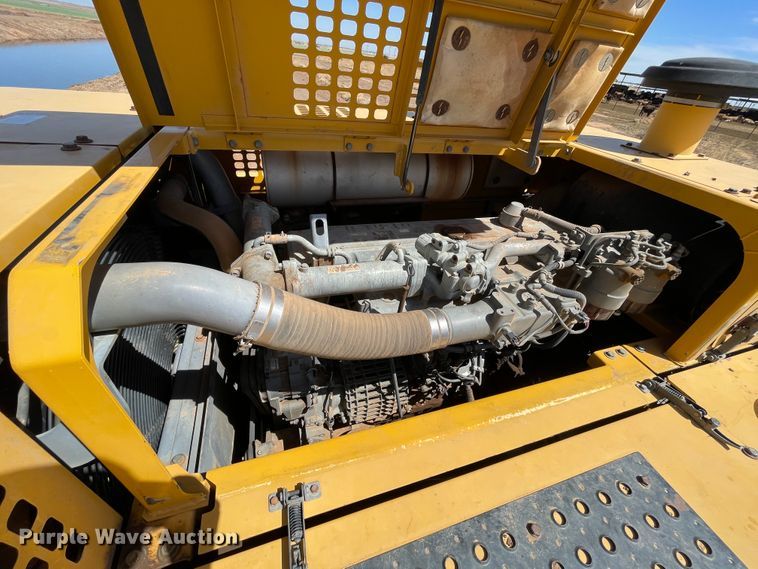 image for item DJ5093 2012 John Deere 450D LC  excavator